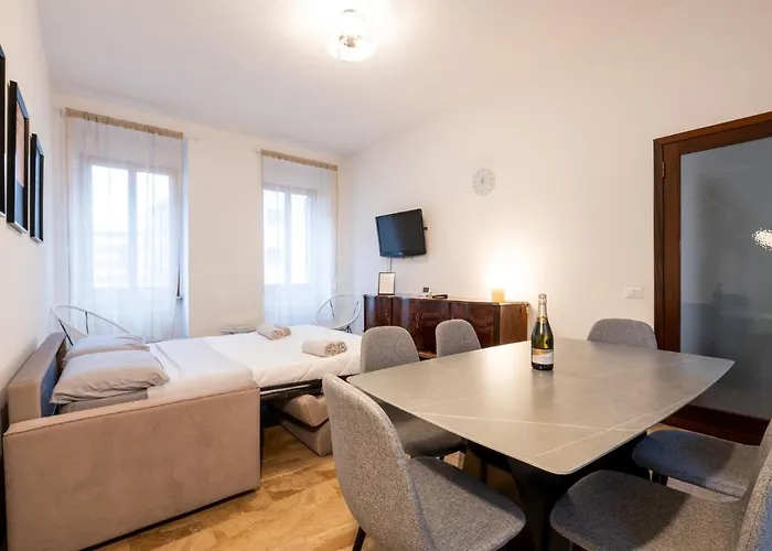 Marble Exclusive 100mq In Center Bergamo