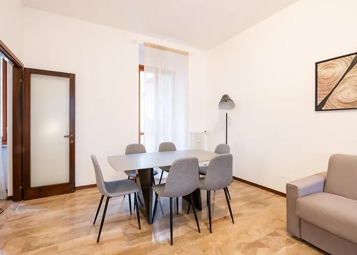 Marble Exclusive 100mq In Center Bergamo